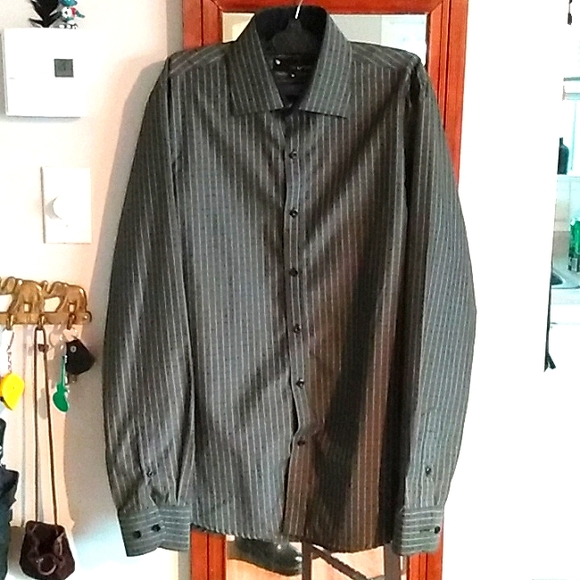 Shirt - Picture 1 of 5